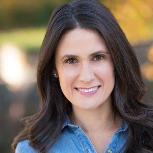 Meet your Posher, Monica